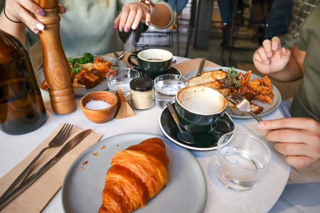 10 Best Brunch Spots in Barcelona: Where to Eat and Savor the City’s Morning Delights