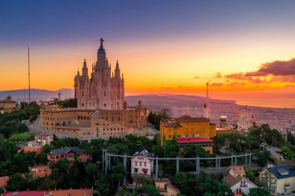 The 10 Most Famous Historical Monuments in Barcelona