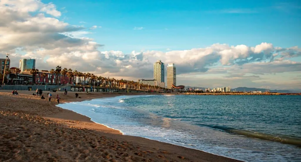 A Complete Guide to Barcelona Beaches: Discover the Hidden Gems