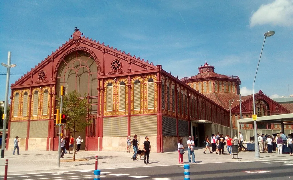 Barcelona’s Mercat de Sant Antoni: A Journey Through Time, Culture, and Cuisine