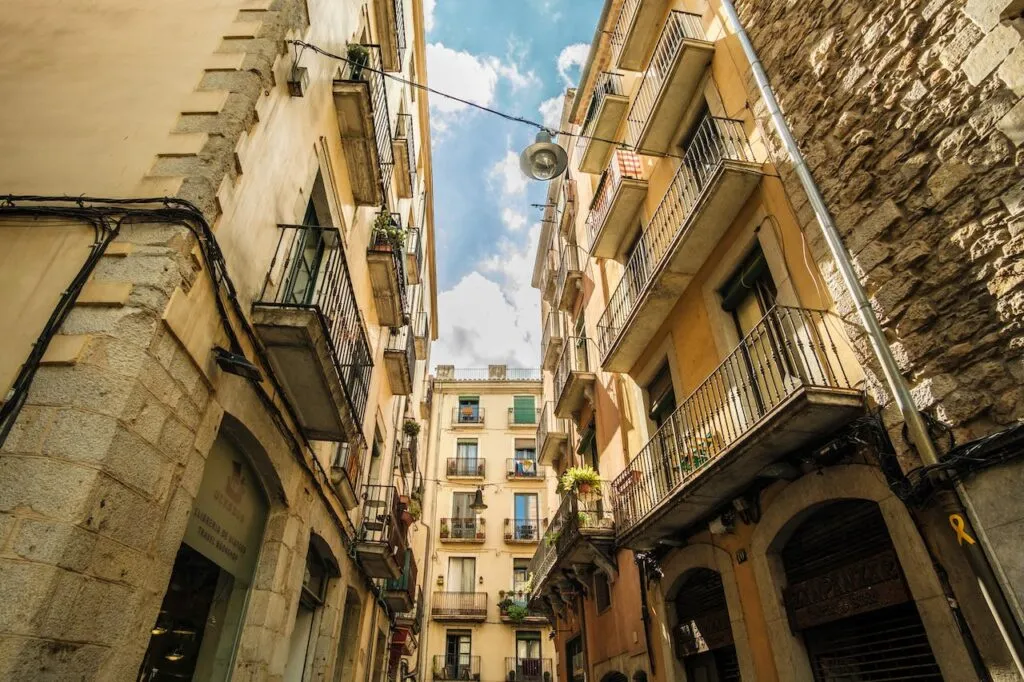 5 Must Haves for a Monthly Rental Apartment in Barcelona