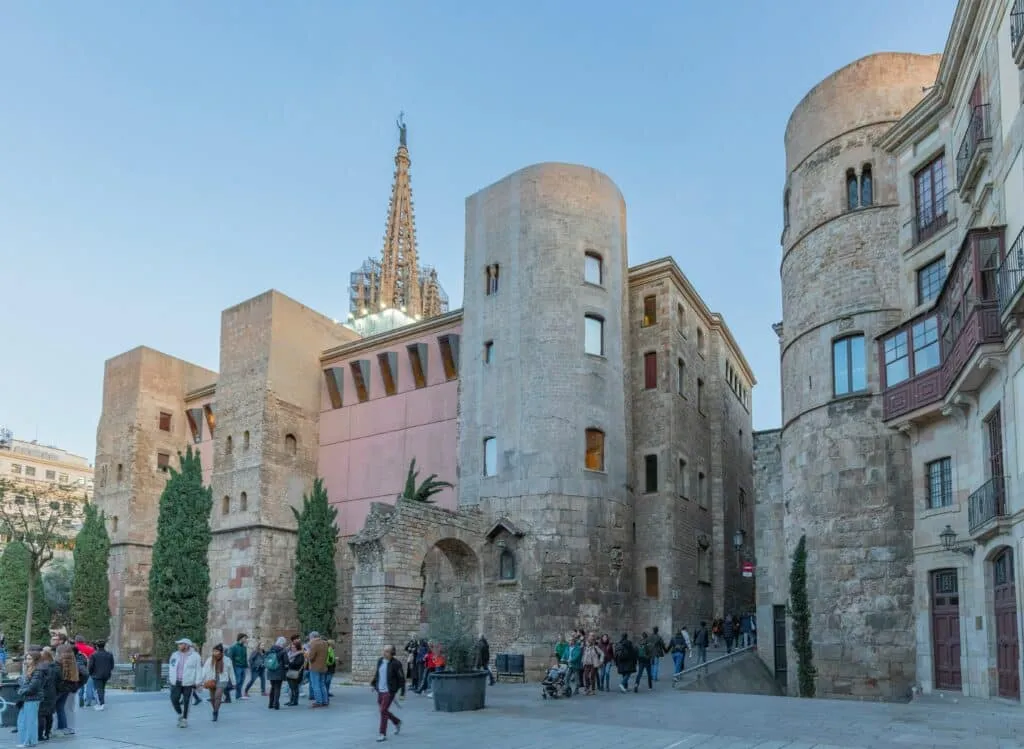 Roman Ruins in Barcelona: 7 Unmissable Spots