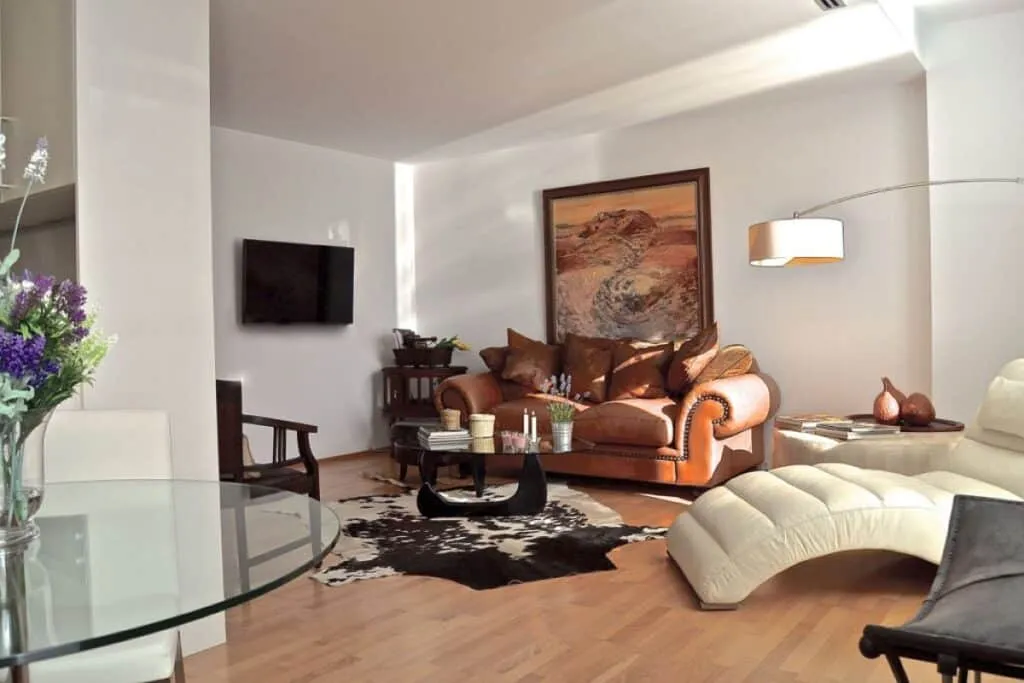 Why Business Travelers Should Choose a Serviced Apartment in Barcelona